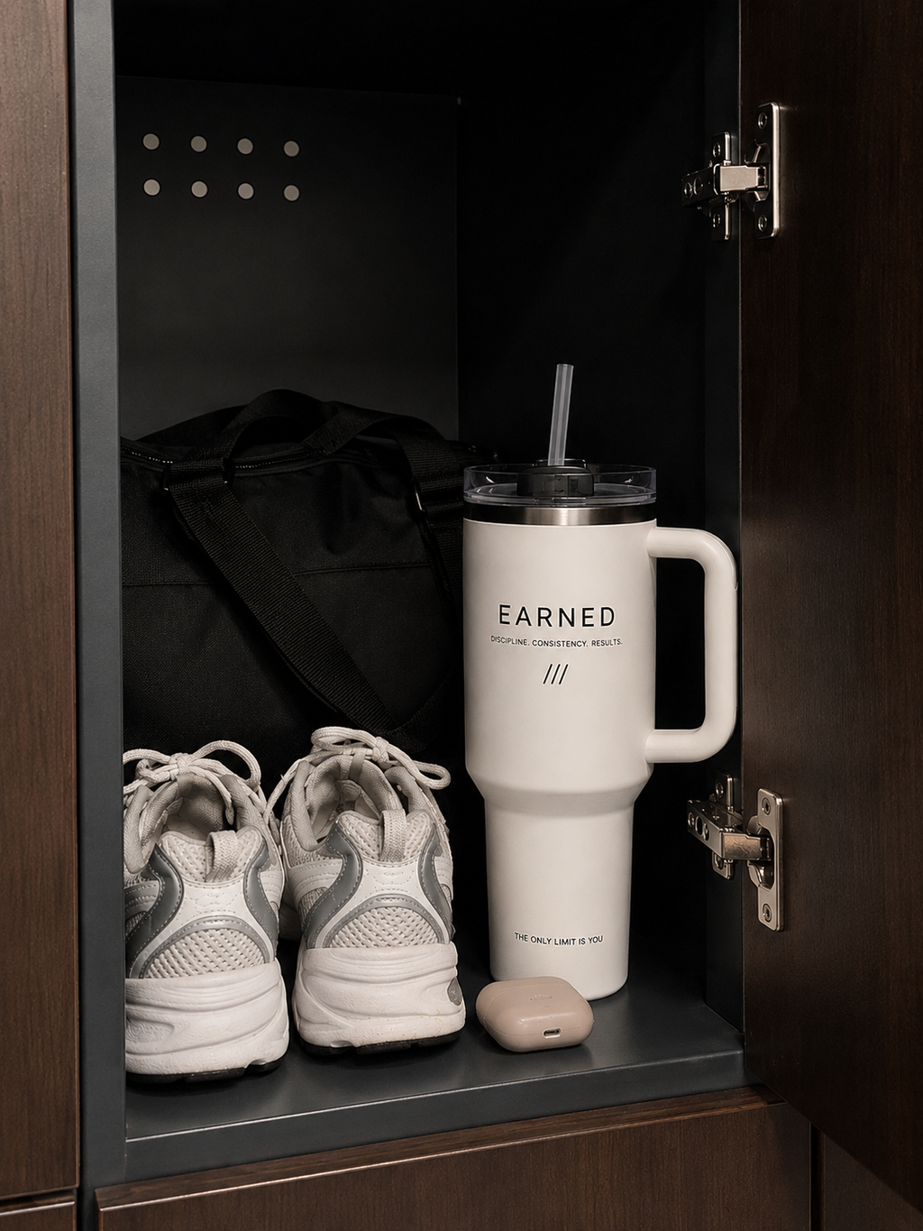 EARNED CORE — White (40oz insulated performance tumble)